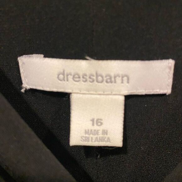 Black Dress. Size 16. - Picture 3 of 5